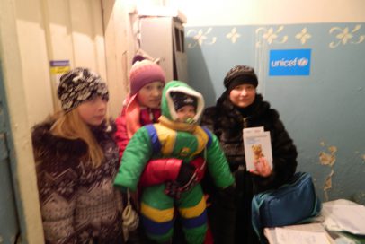 "Бахмут Український" завершив розповсюдження наборів від ЮНІСЕФ для переселенців, які мешкають в нашому місті