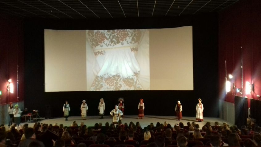 В кінотеатрі "Побєда" відбулась презентація фільму "Спадок нації" для студенства та старшокласників