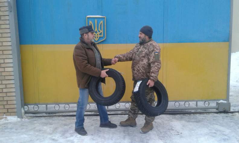 "Бахмут Український" придбав два колеса для авто капелана
